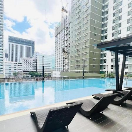 Cebu City Scape At Cebu It Park Kültér fotó